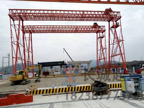 氧化鋁專用龍門吊的常見類型 山東龍門吊公司