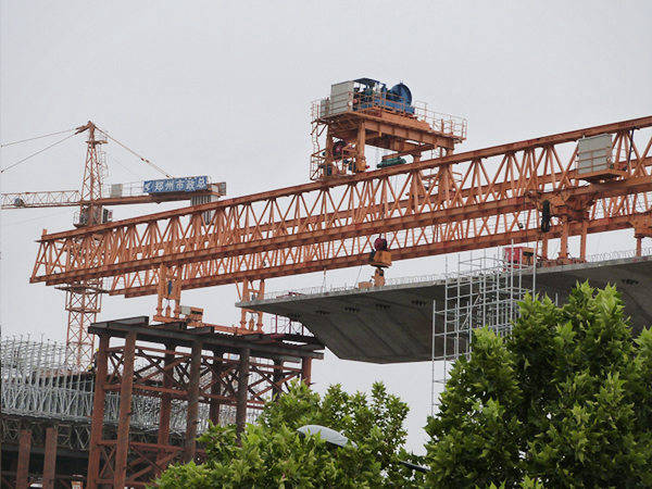 陜西西安30-120架橋機廠家雙懸臂式架橋機