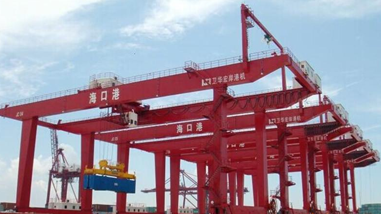 新疆博爾塔拉龍門(mén)吊廠家 150T集裝箱門(mén)式起重機(jī)優(yōu)