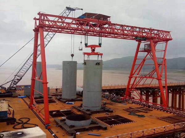 青海海北龍門吊廠家不斷研發創新