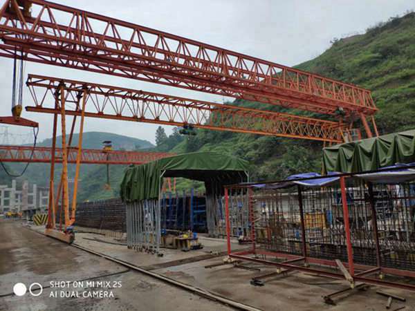 貴州黔南龍門吊廠家160t花架龍門吊特點