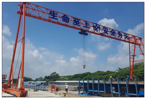 云南玉溪龍門吊廠家崇高的社會責任