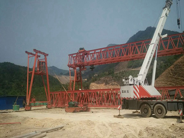 遼寧撫順門式起重機廠家手續齊全