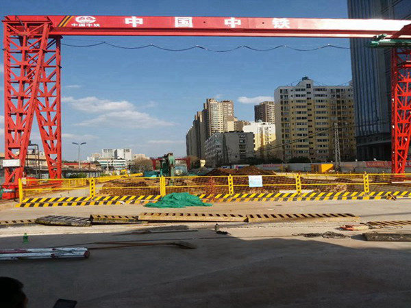 江蘇常州L門式起重機廠家軌道安裝步驟