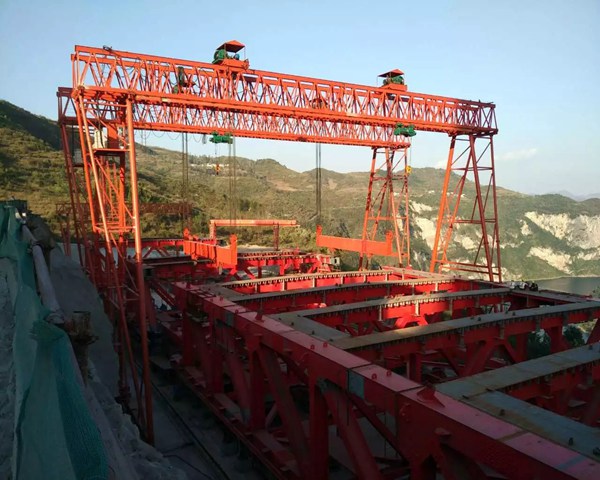 江西上饒門(mén)式起重機(jī)廠(chǎng)家 您的優(yōu)質(zhì)理想之選