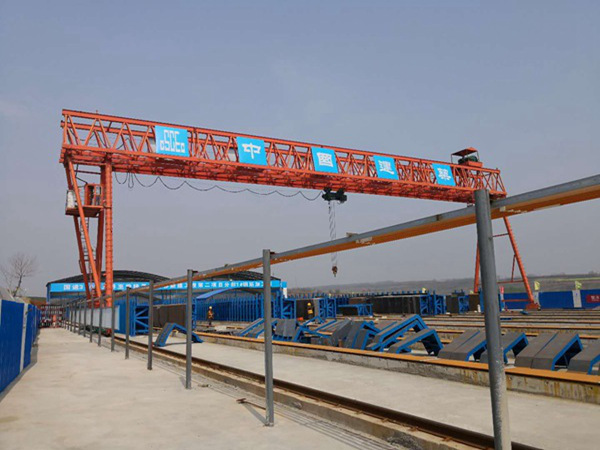 寧夏石嘴山門(mén)式起重機(jī)廠家電氣控制要素