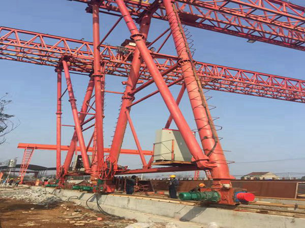 寧夏銀川龍門吊租賃廠家GJM40.5-30-12.5A7