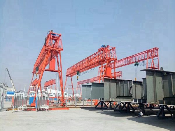 新疆克孜勒蘇柯?tīng)柨俗锡堥T(mén)吊廠(chǎng)家5噸