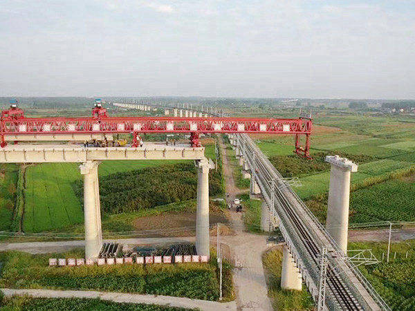 廣東佛山架橋機(jī)租賃廠家公布放假時(shí)間