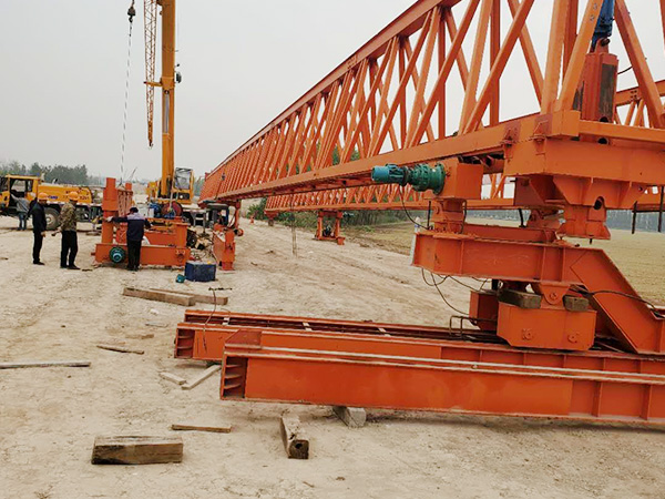 四川資陽(yáng)架橋機(jī)廠家 保養(yǎng)的具體內(nèi)容