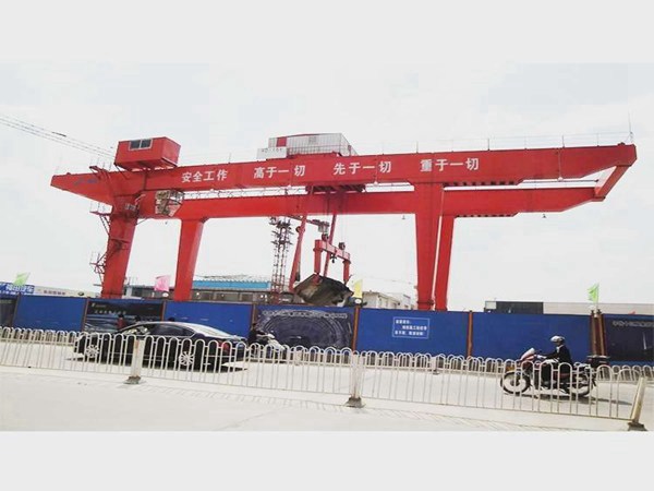 安徽蚌埠龍門吊公司單梁起重機電氣故障排除