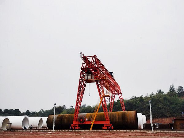 蕪湖龍門吊安全操作規(guī)程 單雙梁起重機(jī)設(shè)備