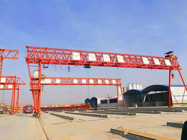 江蘇淮安龍門吊公司生產的門式起重機特點