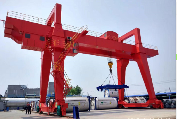  甘肅平涼龍門吊公司介紹潤滑油如何檢查和維護