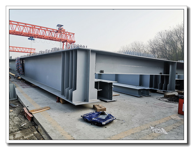 江蘇連云港架橋機廠家介紹雙梁架橋機的結(jié)構(gòu)特