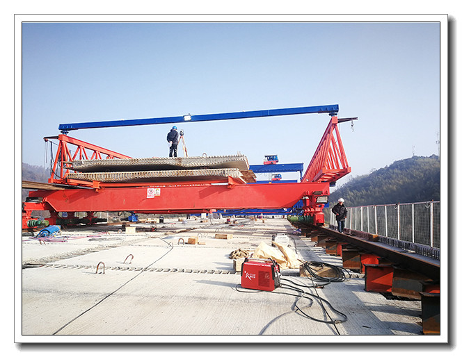  江蘇連云港龍門吊廠家生產制造80噸龍門吊